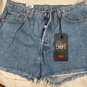 Levi’s 501 shorts